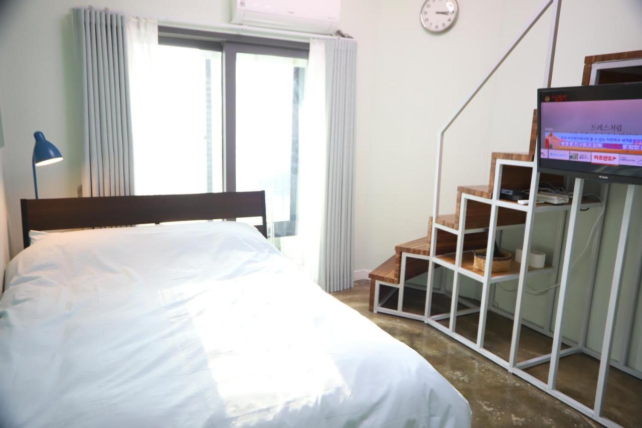 Likeu Guest House Seoel Buitenkant foto