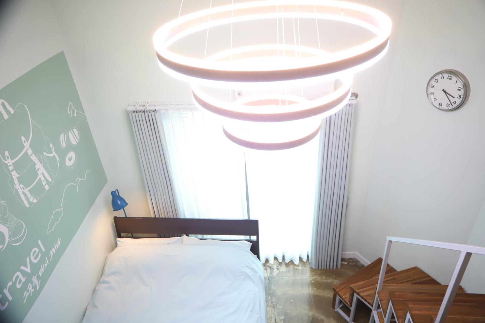 Likeu Guest House Seoel Buitenkant foto